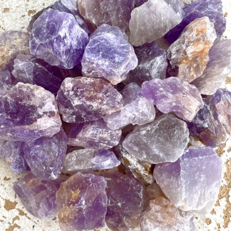 Amethyst Quartz – The Purple Royalty of Quartz
